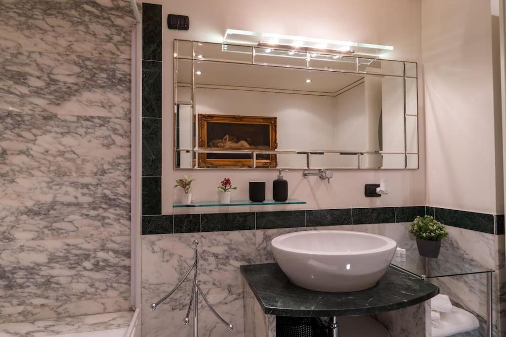 Porta Nuova-centroelegant Wifi&netflix Apartament *