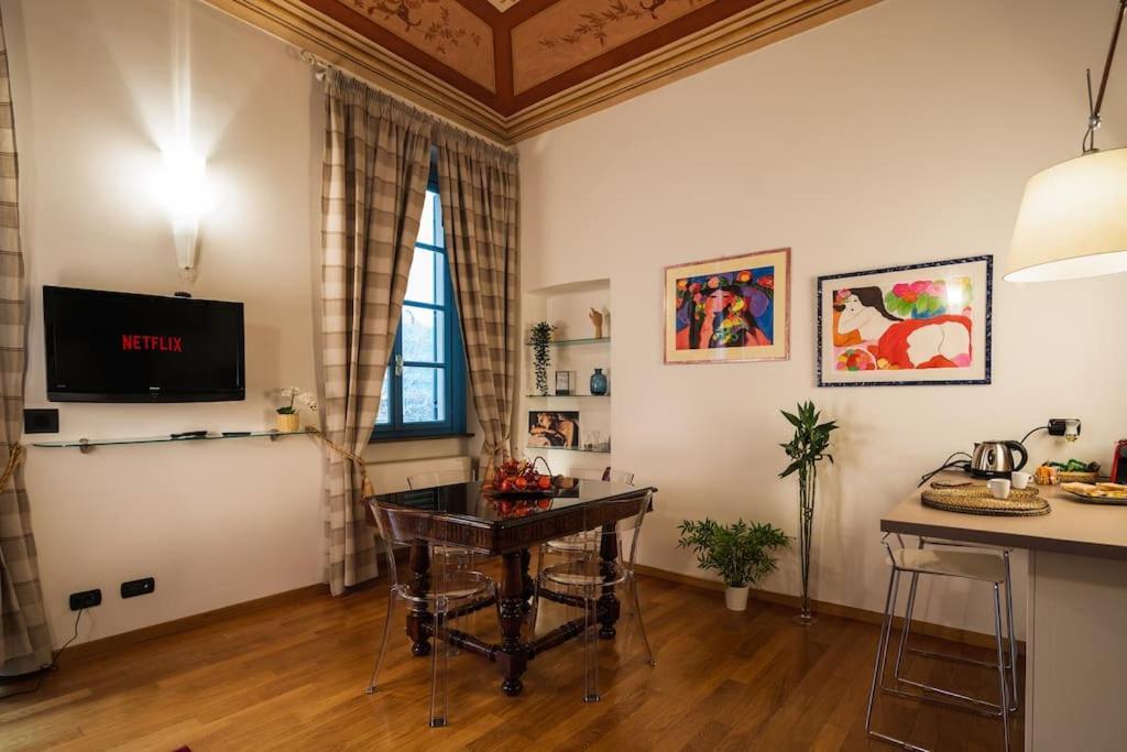 Porta Nuova-centroelegant Wifi&netflix Appartamento *